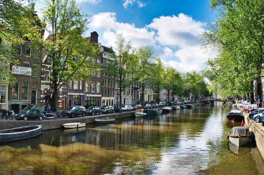 amsterdam, city, canal, boats, cityscape, urban, travel, amsterdam, amsterdam, amsterdam, amsterdam, amsterdam